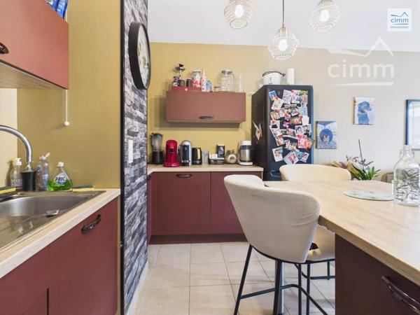Cimm Immobilier Bréal-sous-Montfort vous propose à la vente ce charmant appartement T3 situé sur la commune du Rheu.