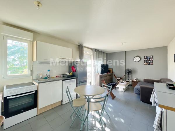 Appartement avec terrasse, centre de Frontignan