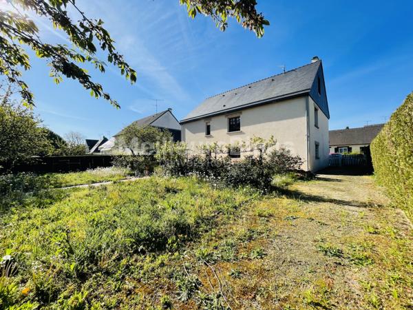 Pavillon 5 chambres avec terrain de 652m2