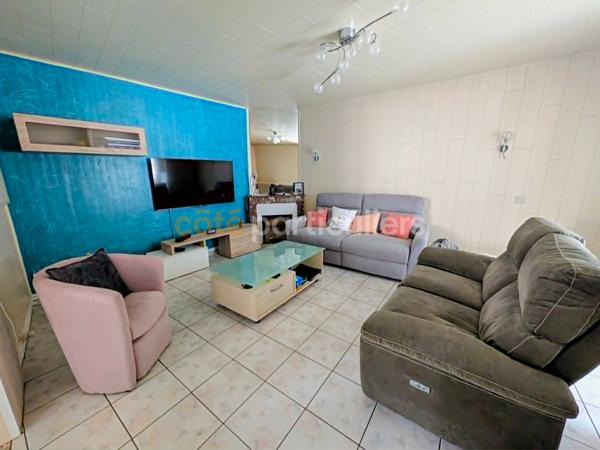 Vente
                Maison134,23 m² - 5 Pièces -
                    BEHONNE (55000)