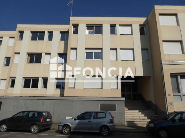 Location Studio 35.82 m² - 43 RUE DU MANS Laval 53000