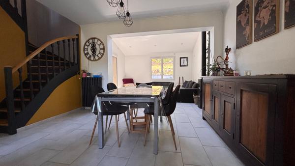 Maison 5 pièces Corbeil-Essonnes - Jardin 1112m² + Garages double