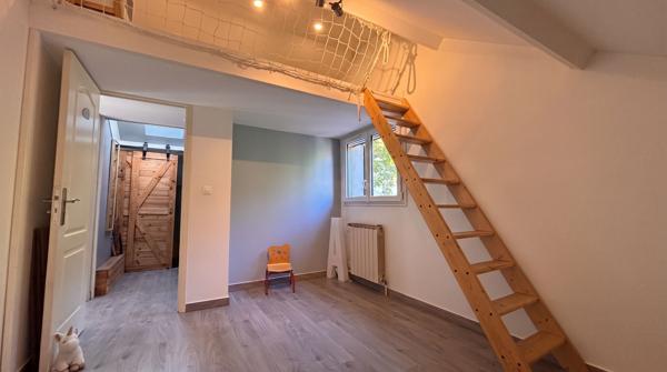 Maison 5 pièces Corbeil-Essonnes - Jardin 1112m² + Garages double