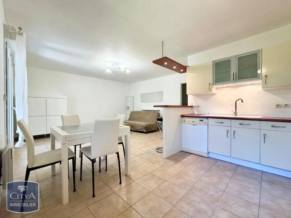 Appartement à louer 3 pièces Nîmes (30900)