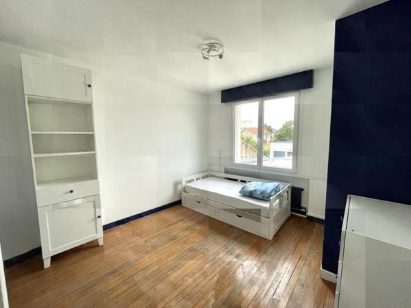 A LOUER – Maison individuelle 5 pipèces meublée – bail à l’an