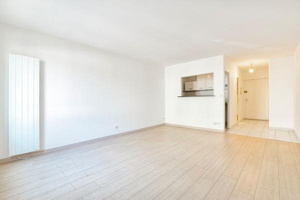 Appartement Pontault Combault 1 pièce(s) 32.01 m2