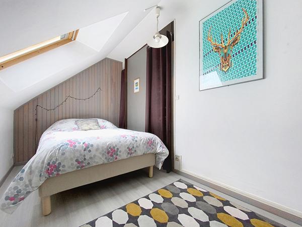 OFFRE ACCEPTEE - Charmante maison des années 30 à deux pas du Busway