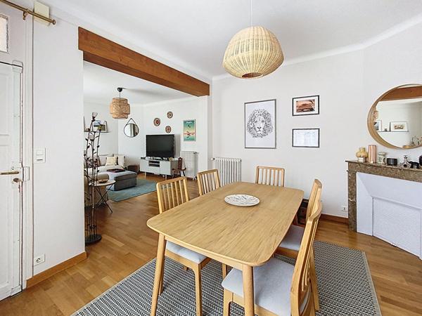 OFFRE ACCEPTEE - Charmante maison des années 30 à deux pas du Busway