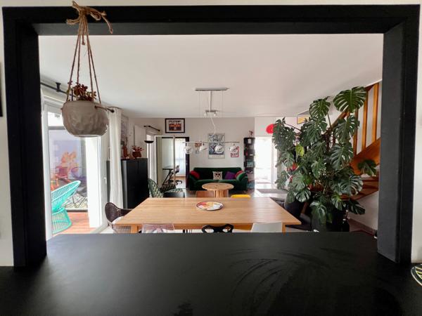 Magnifique Maison de 150 m2 - 4 Chambres - 1 Salle de bain - 1 Salle d'eau