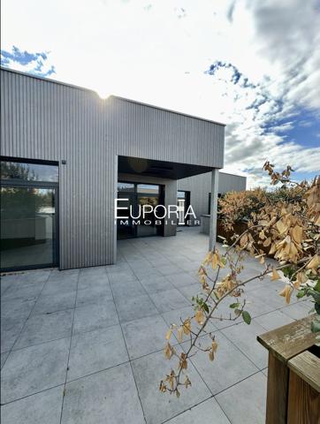 Appartement T5 Attique d'exception - centre tassin-la-Demi-Lune