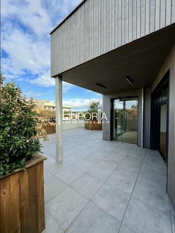 Appartement T5 Attique d'exception - centre tassin-la-Demi-Lune