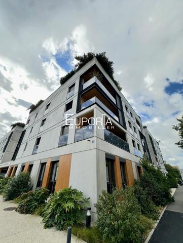 Appartement T5 Attique d'exception - centre tassin-la-Demi-Lune