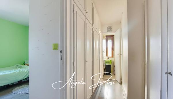 Appartement à vendre 4 pièces de 77 m²