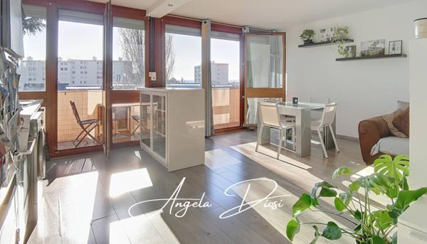 Appartement à vendre 4 pièces de 77 m²