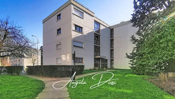 Appartement à vendre 4 pièces de 77 m²