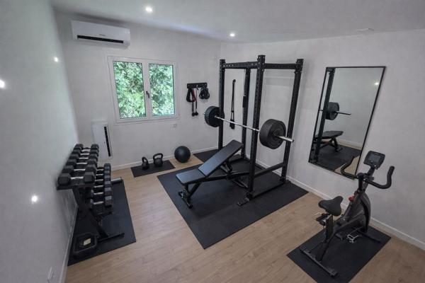 Maison Mouroux 5 pièce(s) 114.76 m2 DPE A Frais de Notaire Réduit