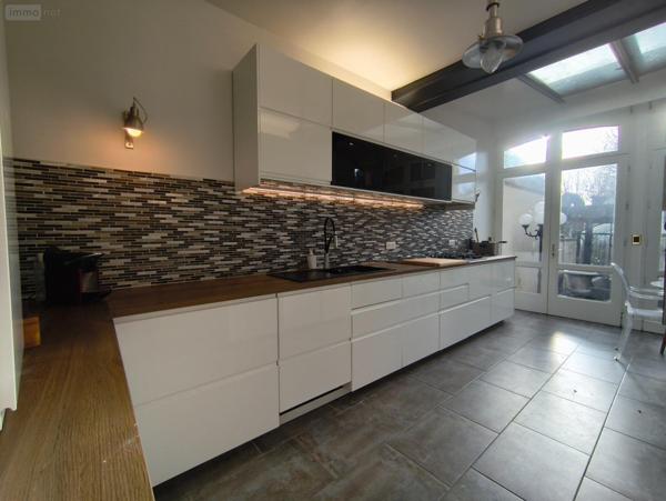 Grande propriété à vendre à Sainte-Gemme-Moronval dans l'Eure-et-Loir (28500), ref : 1017527