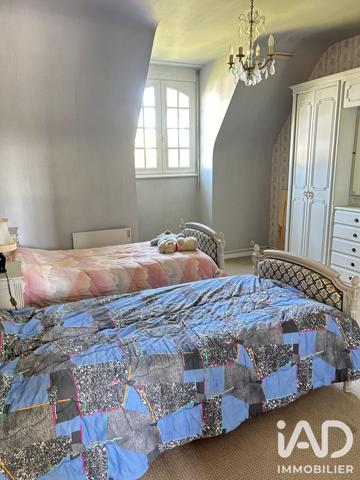Maison à vendre 8 pièces 214 m² Ploumagoar