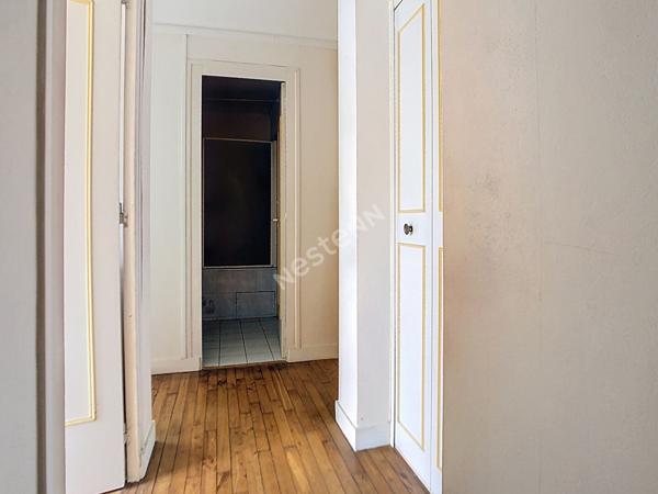 NANTES - PARC DE PROCÉ / Appartement 2 pièces 56 m2, cave et garage