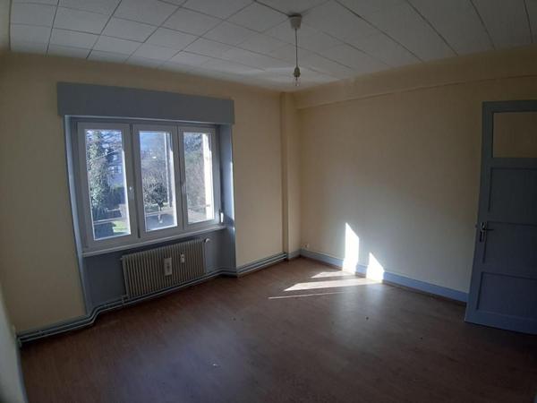 Location Appartement 80.07 m² - Saint-dié-des-vosges 88100