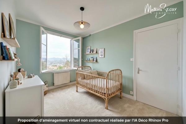 MILLERY – Beau potentiel pour cette maison P7 avec jardin, sous-sol et dépendances