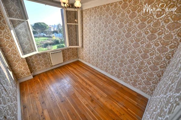 MILLERY – Beau potentiel pour cette maison P7 avec jardin, sous-sol et dépendances