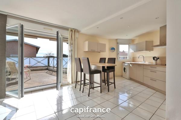 SAINT GENIS LES OLLIERES - Appartement T3 avec grande terrasse, garage et cave
