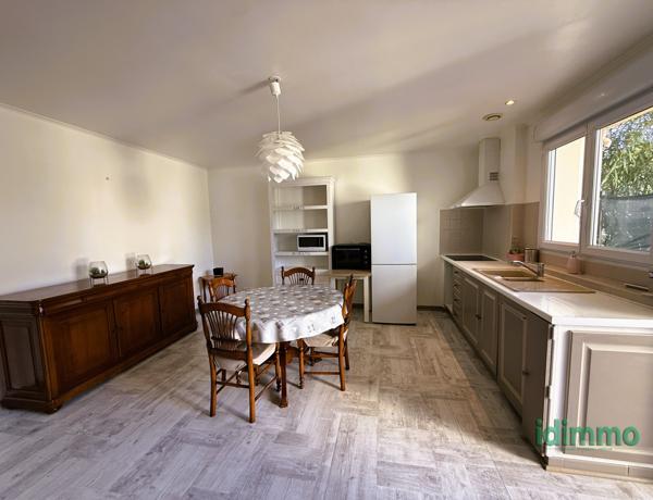 Maison avec cour Allan (26780)