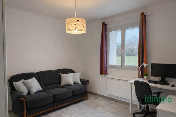 Maison avec cour Allan (26780)