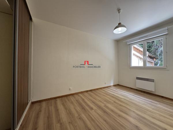 APPARTEMENT T3 - BLAYE CENTRE