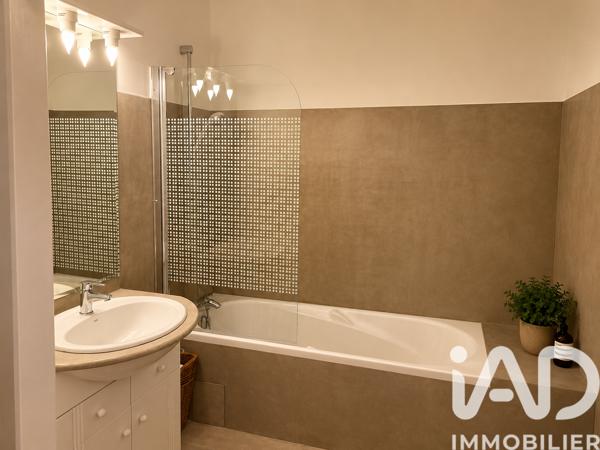Appartement à vendre 3 pièces 74,79 m² Saintes
