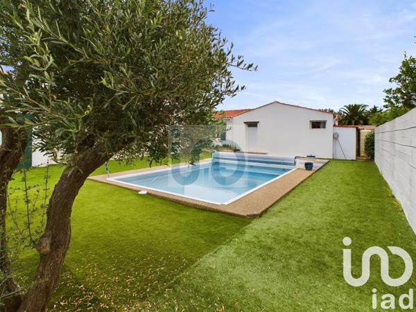 Maison 8 pièces de 164 m² à La Couarde-sur-Mer (17670)