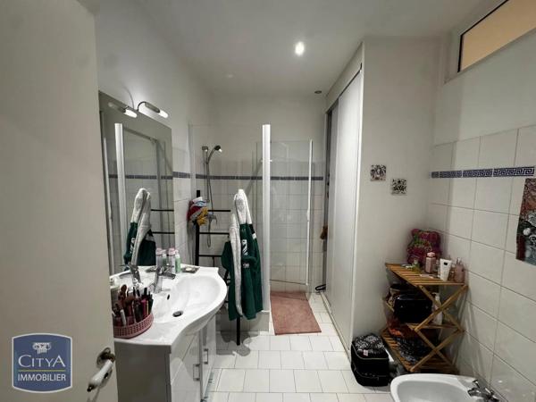 Appartement à louer 1 pièce 44.43m² Nice (06000)
