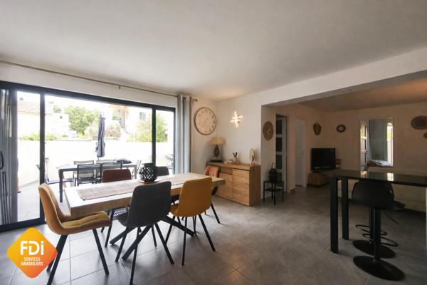 CENTRE VILLE - REZ-DE-JARDIN - APPARTEMENT P3 AVEC GARAGE -