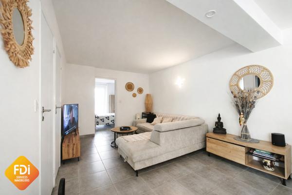 CENTRE VILLE - REZ-DE-JARDIN - APPARTEMENT P3 AVEC GARAGE -