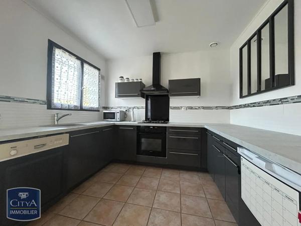 Maison à louer 4 pièces 85.06m² Calvisson (30420)