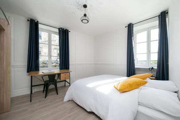 Maison  pierres 6 pièces à vendre au centre historique de Dinan.