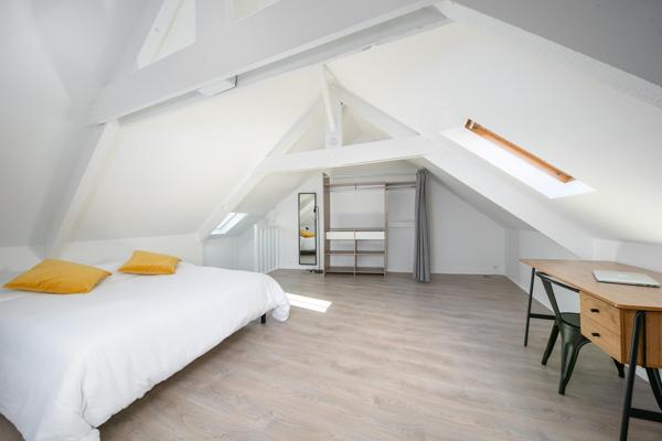 Maison  pierres 6 pièces à vendre au centre historique de Dinan.