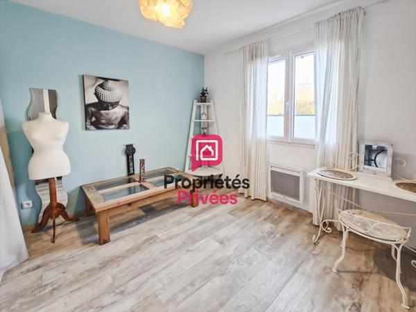 Maison contemporaine 107 m2 - 4 chambres - Piscine - Secteur Calme