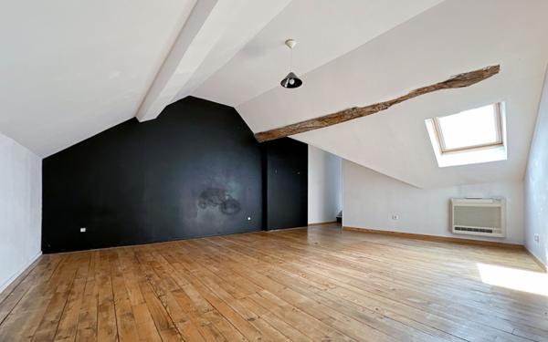 Maison à vendre    5 pièces • 170 m2 Beaugency