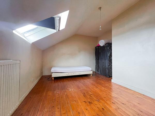 Maison à Angers quartier Jeanne d'Arc de 4 chambres avec jardin