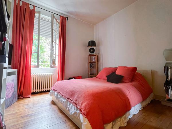 Maison à Angers quartier Jeanne d'Arc de 4 chambres avec jardin