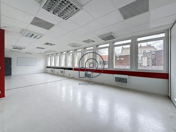 1 100 m² de bureaux sur 2 niveaux de 550 m² à vendre – Lille centre, rue Nationale