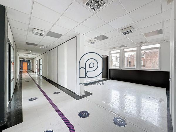 1 100 m² de bureaux sur 2 niveaux de 550 m² à vendre – Lille centre, rue Nationale