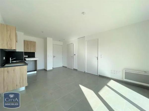 Appartement à louer 2 pièces 38.55m² Avignon (84000)