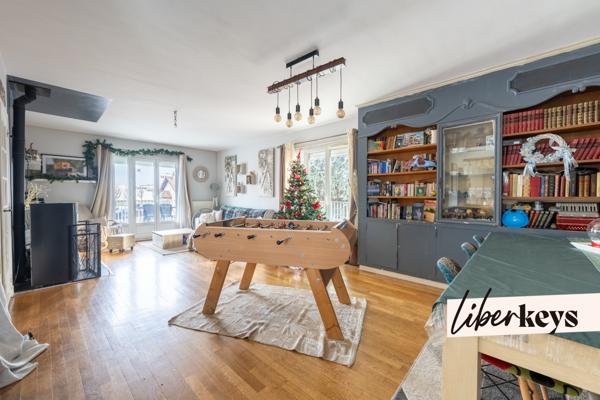 Appartement 100 m² avec terrasse de 80 m² et garage – Villeneuve-le-Roi