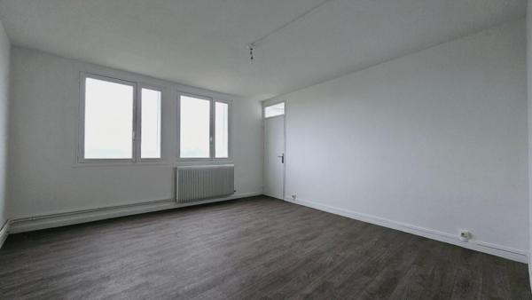 BOURGES APPARTEMENT DE 70.8M² 3 CHAMBRES BALCON