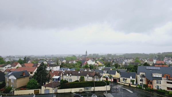 BOURGES APPARTEMENT DE 70.8M² 3 CHAMBRES BALCON