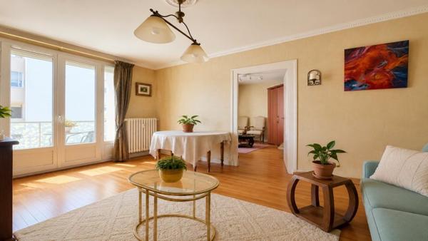 Vente / Appartement T3 à Vénissieux (69200)