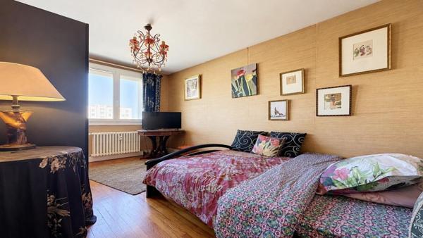 Vente / Appartement T3 à Vénissieux (69200)